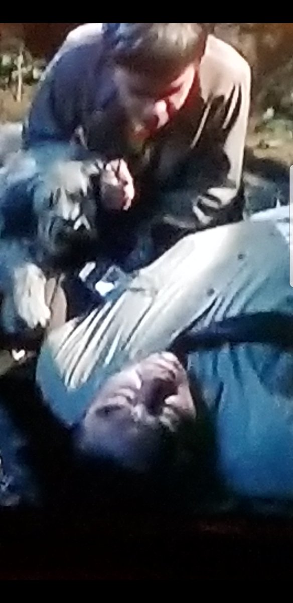 shlingdong's tweet photo. Me at the start of #MeTVGIANTS tonight, versus me halfway through:
#IrwinAllenBlock #ssfsn #Planetwestcoast #MeTV #Svengoolie
@amsnyde @kaufman_roger @jrblevreturns @cellytron @JenniferOberth @Perilandra @folkartbird @Loffz @FanForumsTV @SchmoopyWoopy https://t.co/jT06tZUmd7