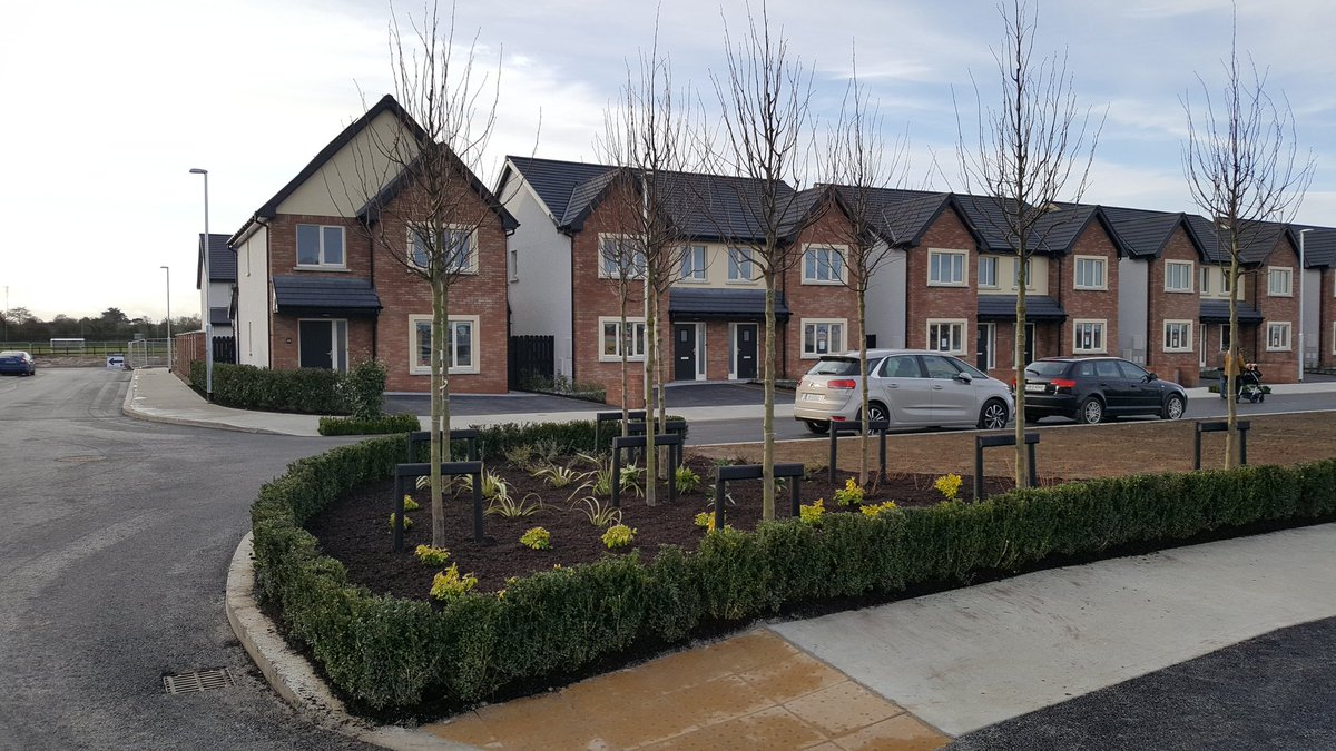 UrbanLife_ie's tweet photo. Are you looking at new homes this weekend. Don't miss Dun Eimear in Bettystown. Open today 2-4pm.
@MyHomeProperty https://t.co/jqHP0HphSe