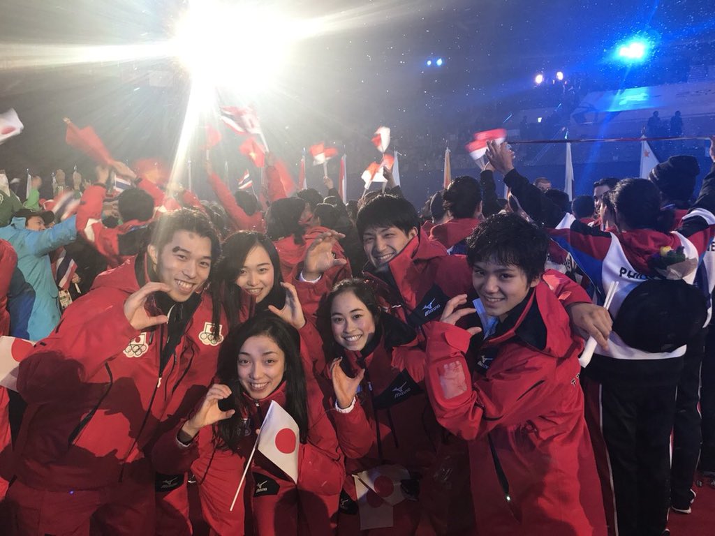 ট ইট র でり 昌磨が閉会式にいないようなので閉会式っぽい写真貼っときますね 宇野昌磨 閉会式 実はこれ冬季アジア大会