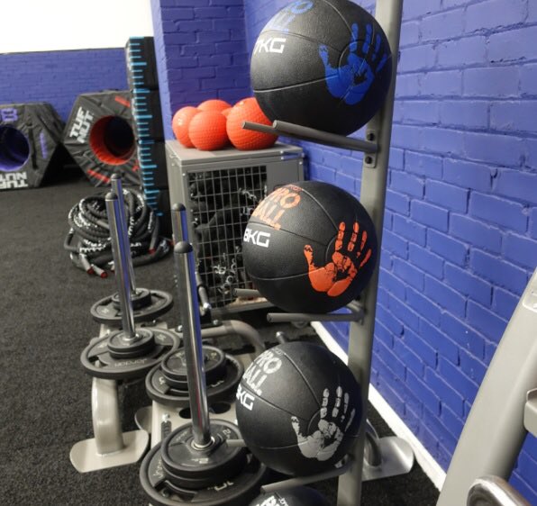 WorkoutLiv's tweet photo. Hi! π€π» Great to see good numbers in our #sunday classes. Started off with a hard Early Bird Conditioning session that tested everyone strength and endurance! Then seen for the first time on a Sunday the Women's Only - Booty Builder! π #love #what #we #do
#workoutliverpool https://t.co/KkZMWeJKvh