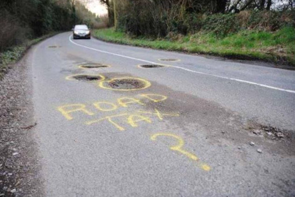 UnifyAllSports's tweet image. Enjoy the #CarabaoCupFinal today but take a minute to share this!! #roadtax RT 😡😡😡