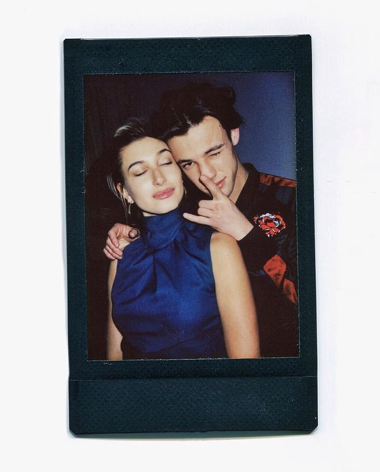 Therealgio99's tweet photo. #cailey in the heart ♥️ @camerondallas @haileybaldwin https://t.co/gNFehsQVwR