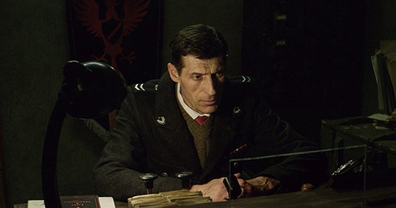 GamePersp's tweet photo. Kratki film Papers, Please stigao na Steam – gledatelji oduševljeni
Više informacija na https://t.co/93KOmNGCqp
#PapersPlease #Steam https://t.co/M6udN7m2iH