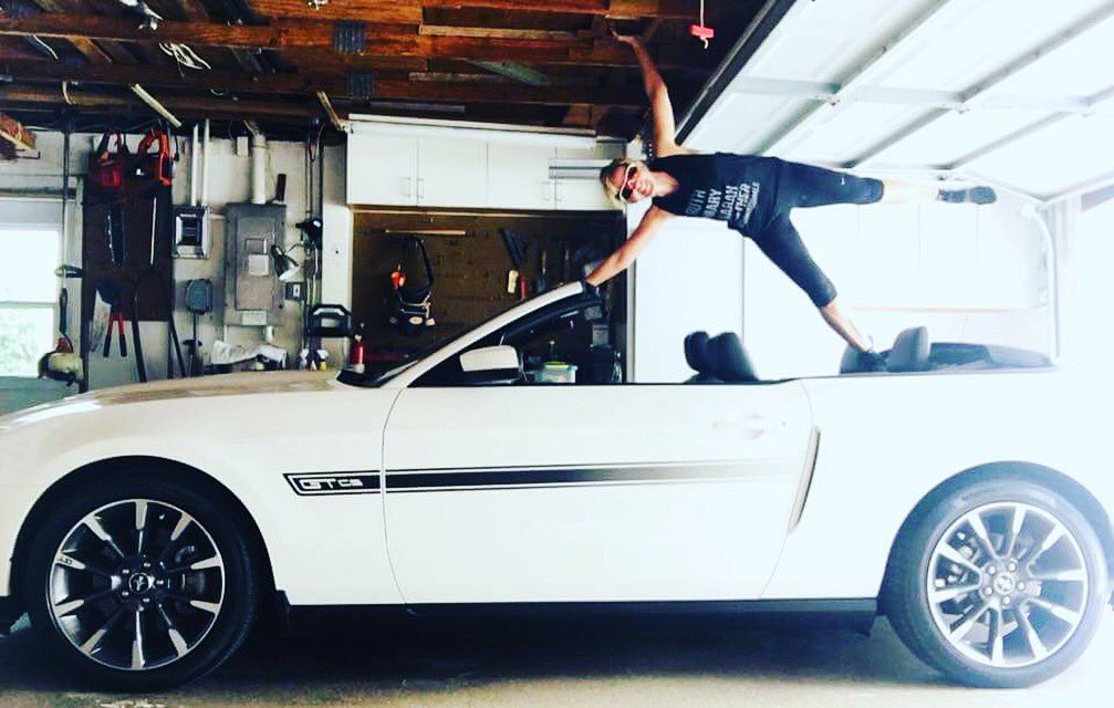 urbanathletica's tweet image. Ending the Weekend with #SidePlankSunday Drive 🚘 Join the #fitmovement every Sunday! Tag, Post, Tweet 👉🏼 #SidePlankSunday to be featured… instagram.com/p/BfnyVV6B_La/
