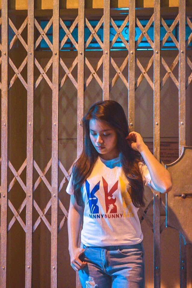 spektraph's tweet image. Kuneho rocks! But this BENNYBUNNYBAND shirt is the real rock star 🤘🏻

Get yours now for only 250 pesos at facebook.com/spektraph!