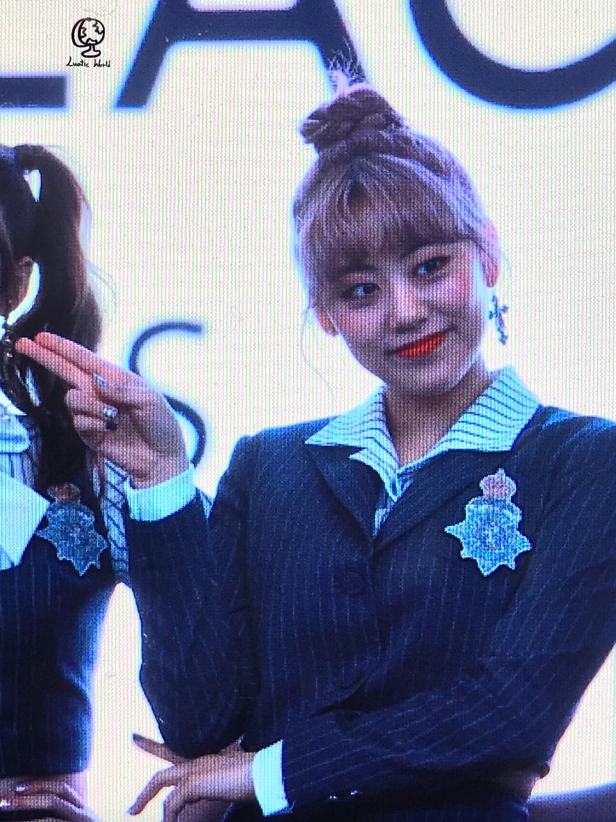 weki meki pics #LUCKY (@picwekimeki) on Twitter photo 