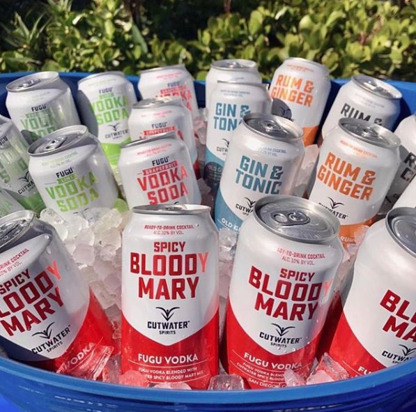 Why hello there, <a href="/CutwaterSpirits/">Cutwater</a> 😍 pleased to be in your presence &amp; ready to have fun at #bcbf with you! #cutwaterspirits #eatdrinksd #bloodymary #vodkasoda #ginandtonic #rumandginger #rumandcola #noglassneeded #drinklocal #sandiegosfinest #westcoast #visitsd #sdlocal #beerfest