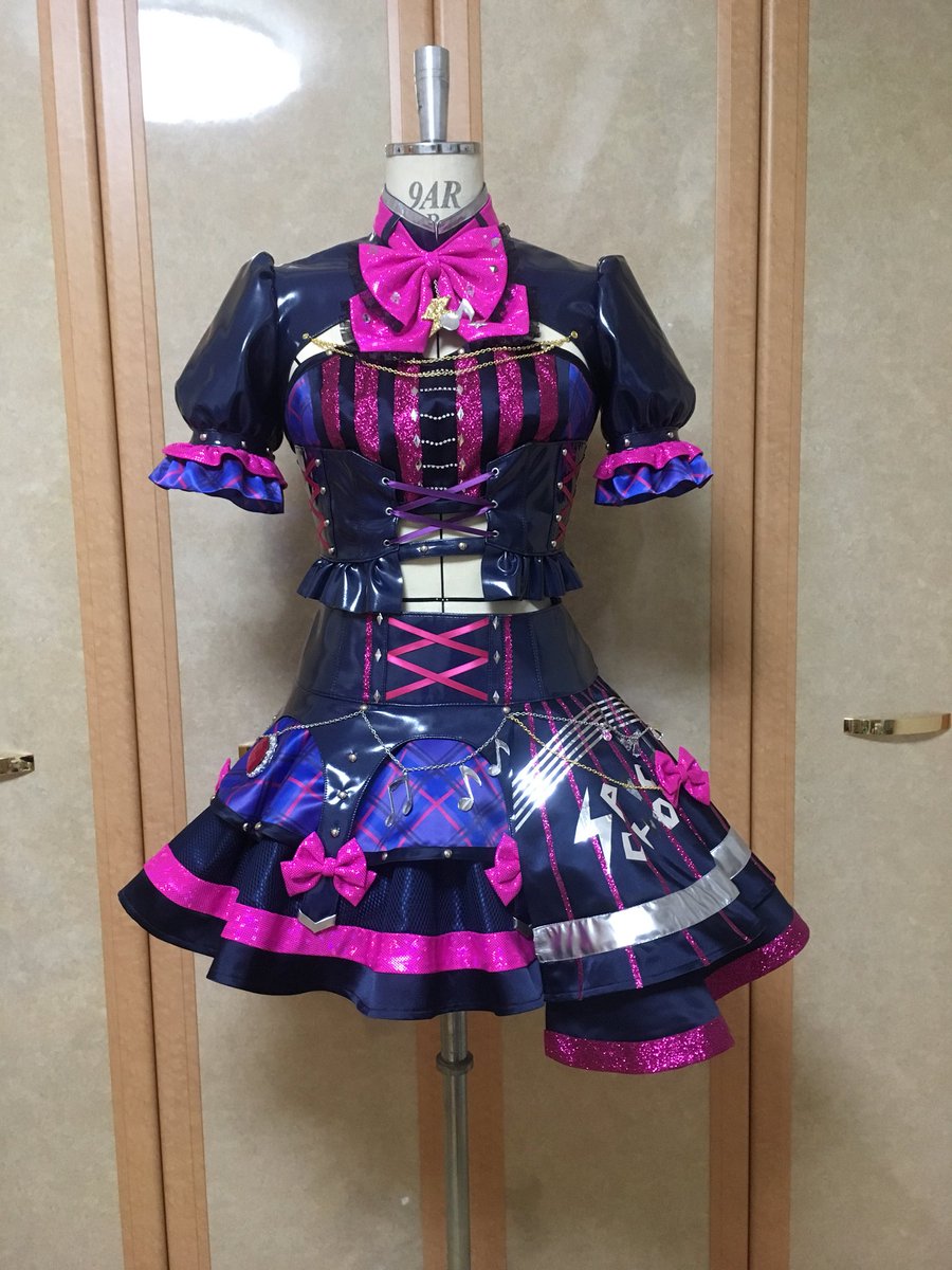 霜月サト 衣装 ロックマイハート コーデ アイカツスターズ 一目惚れした衣装 大好きなローラが作ったドレス 頑張って細部までこだわってみました Aikatsustars さといも工場