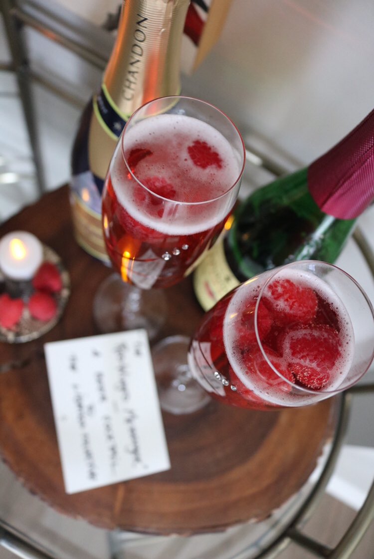 It’s #brunch time and we have the best #cocktail to go with it! It’s a #beercocktail ! tinyurl.com/y9glm9es // Light, refreshing, effervescent #thelibationcollective #raspberry // @LindemansBeers @ChandonUSA @CocktailKingdom @RebeccaMinkoff @MoetUSA