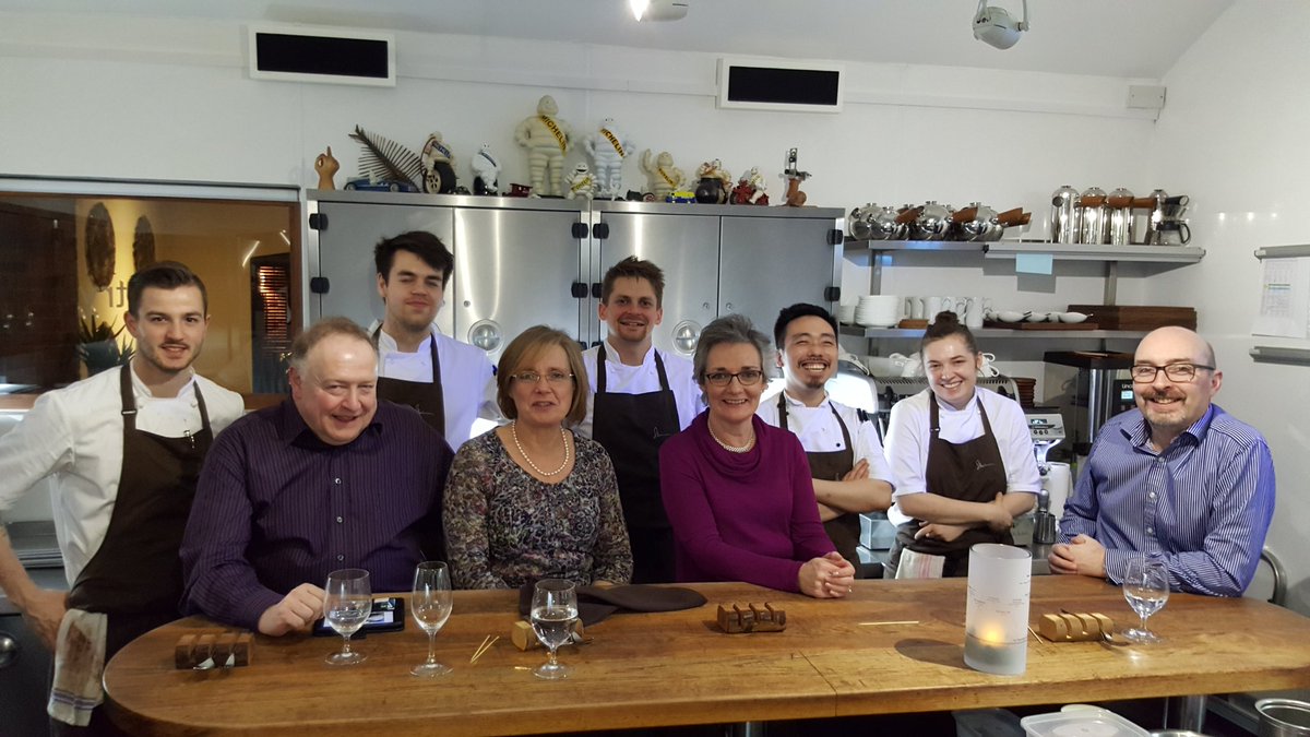 KayBackham's tweet image. Great night and excellent food served at The Kitchen  Bench @Satbains1 @RSBwithrooms . Thanks to all the Chiefs!