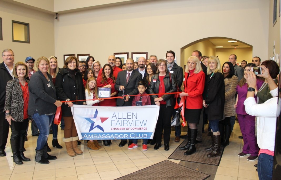 BoomerangDavid's tweet photo. Grand Re-Open/Ribbon Cutting for a client (4 The Health Of It) last Thursday! Shout out to Everyone That came. I think No had them at FREE Alcohol &amp; Food 🤣🤣 https://t.co/UJuLwmIWl8