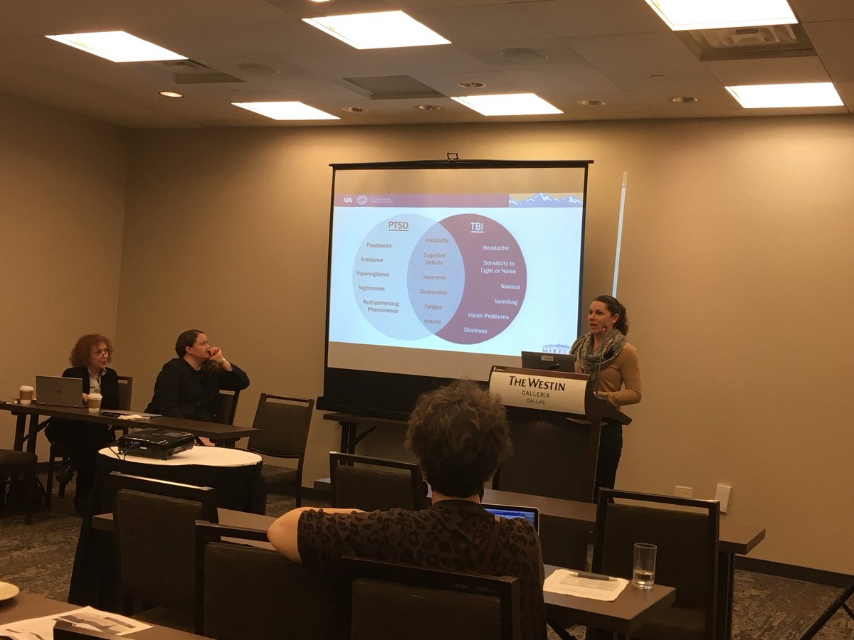 BrainDocMcG's tweet photo. @drlmbetthauser discussing predictors of outcomes in chronic health conditions.  @RMIRECC @APADiv22 https://t.co/ssY47bX64C