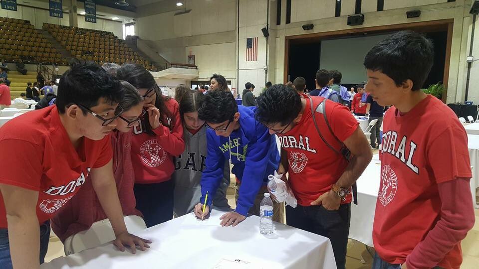 Doral_Academy's tweet image. Our poster team won 2nd place!!! 🎉🎈🏆🏅#doralacademymathclub #doralacademy #mathclub