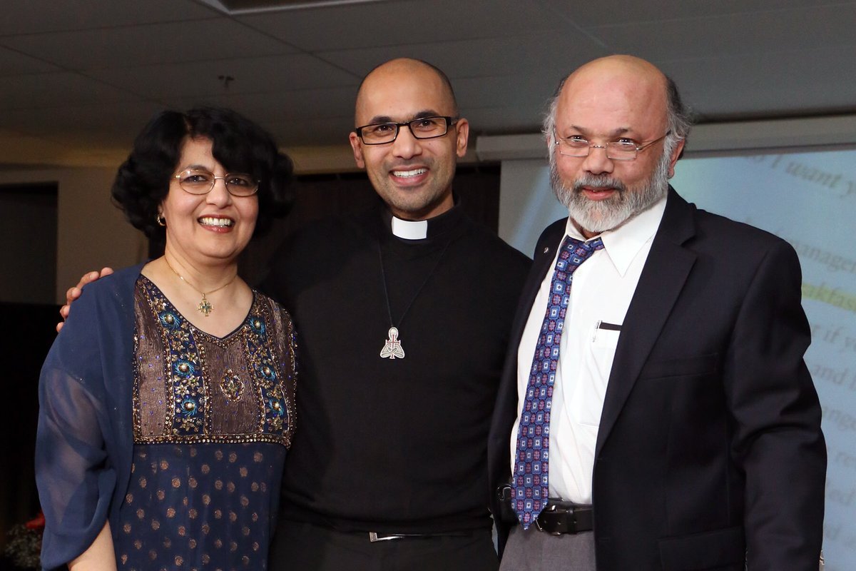 frsimoncc's tweet photo. Years ago an old priest told me that I was super blessed to have great parents (who are also disciples). I’m starting to understand what he was talking about. @SaintBP @DivReno #DRApprentice #BookLaunch https://t.co/jlFJleZqeu