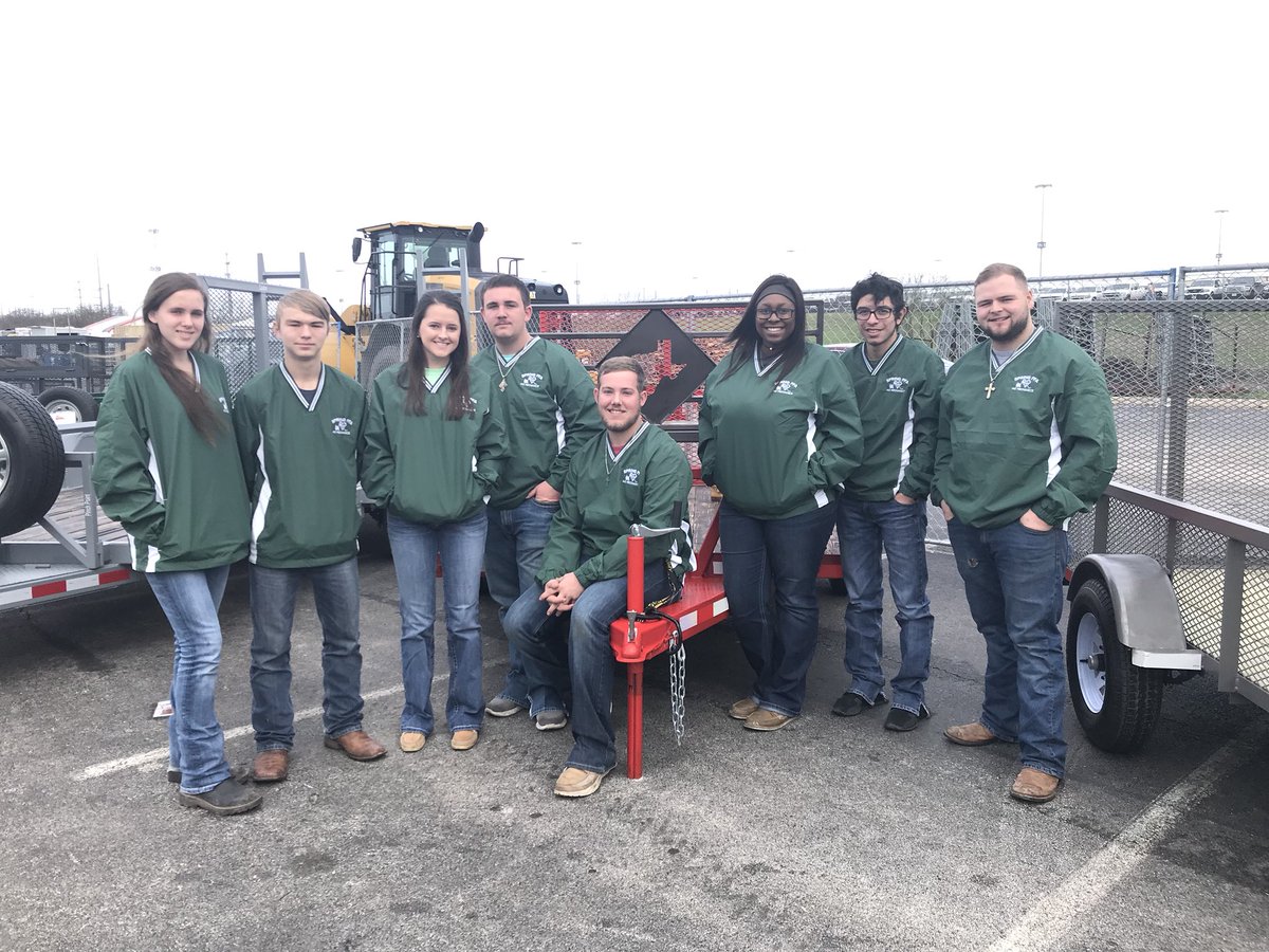 spring_ffa's tweet photo. Spring FFA Ag Mech team is bringing home two blue ribbons for their 10’ trailer and park bench! @SPRINGHIGHLIONS @DiakaCarter #WeAreSpring https://t.co/bOprX9dEJO