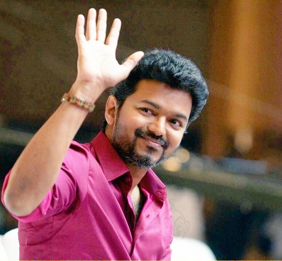 MagibanJ's tweet photo. #evan apti ennatha kelichitanu evanugu eppo avart
#oluga natigave varathu #ponnugala thatava sonna nalla thatauva anil kuth*******
@actorvijay https://t.co/alzrekowKW
