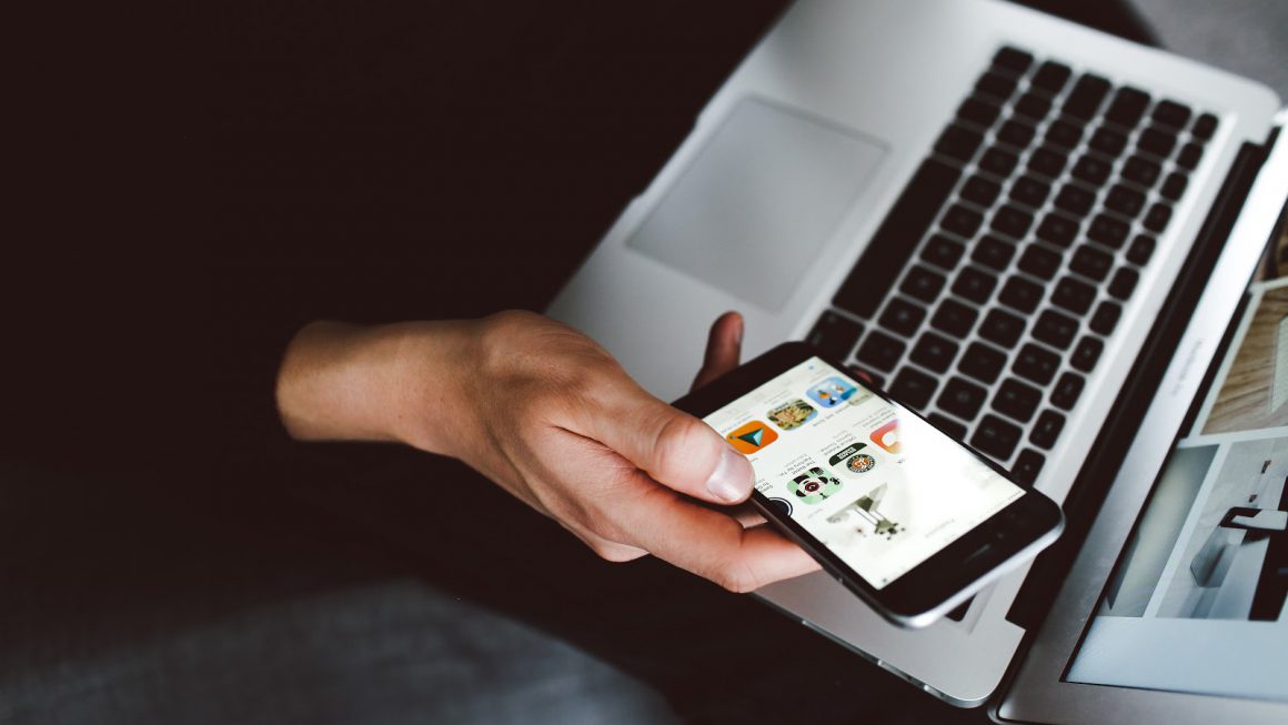 pendorent's tweet photo. Are you using new #technology to your advantage? Here are a few ways you can cut costs as a #propertymanager by adopting a more digital approach. https://t.co/jd6I6TVqfL https://t.co/GrwXyBnJy5