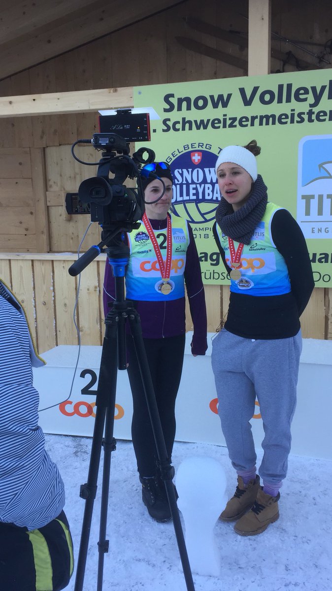 SnowVolleyCH's tweet photo. Happy winners at the first #SnowVolleyball championship in #Switzerland! 🏆🏆👏🙌 https://t.co/YveUBUnkcR
