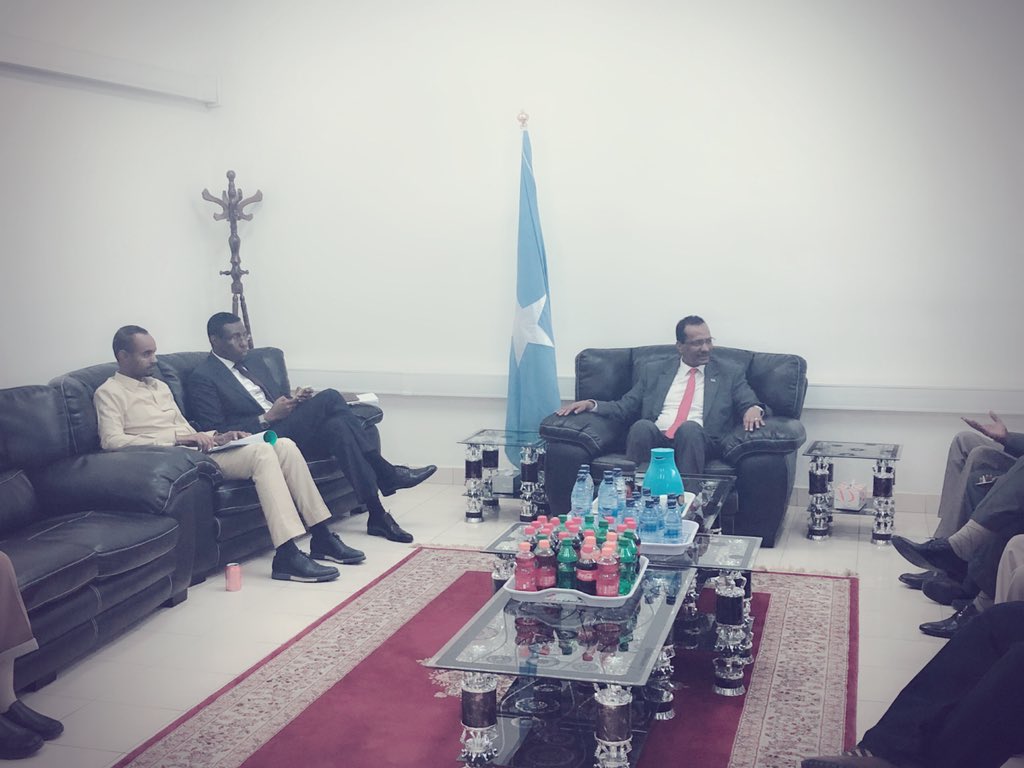 abdiCD's tweet photo. High Level Security meeting chaired by @SomaliPM at @JOCC promised that Somali Government will increase security measures to safe citizens from any threat. @JOCC will work on #humanrights compliance. #SNA #Police #NISA #Ccorps https://t.co/aimEpTBwpL
