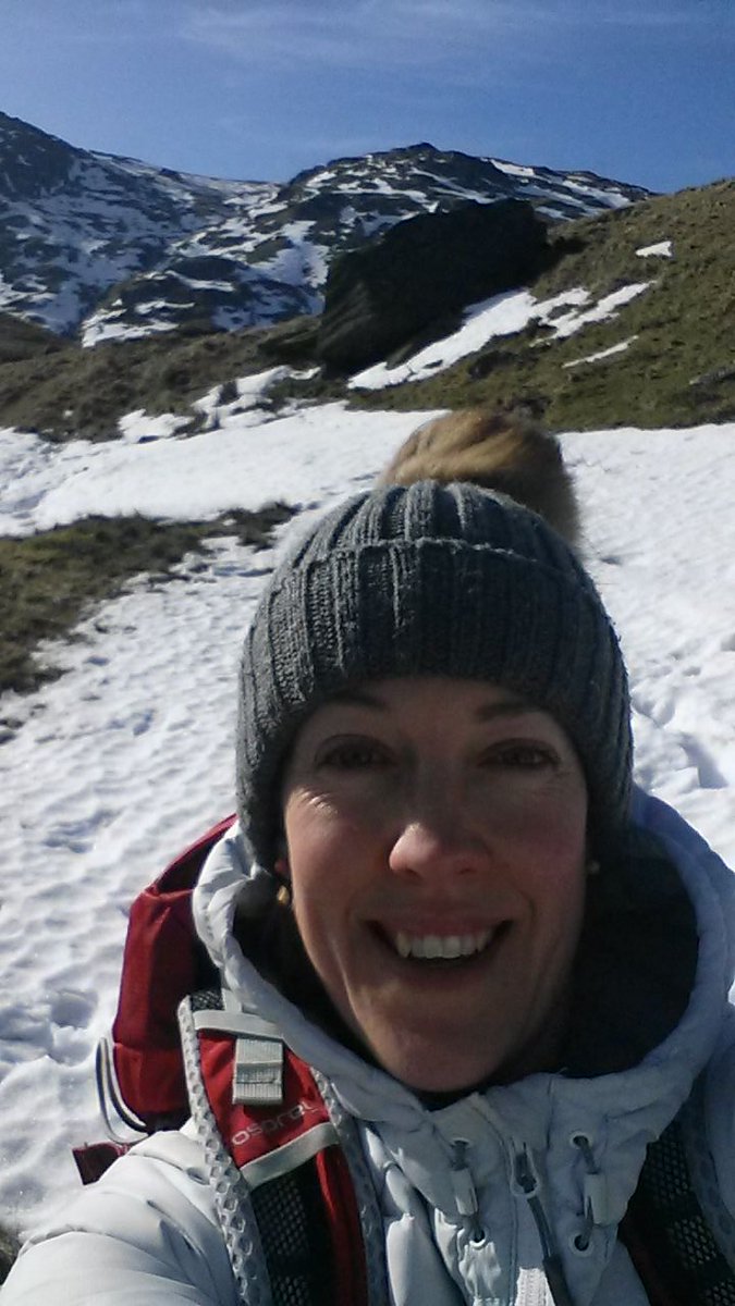 RosHawes's tweet photo. High Raise 2500ft @lakedistrictnpa safety first it is cold, windy and icy. Bring a thermos plenty of warm clothing and ice studs for your boots.@Team_BMC @Levisonwood @BearGrylls @semi_rad https://t.co/LcTaXr6AUr