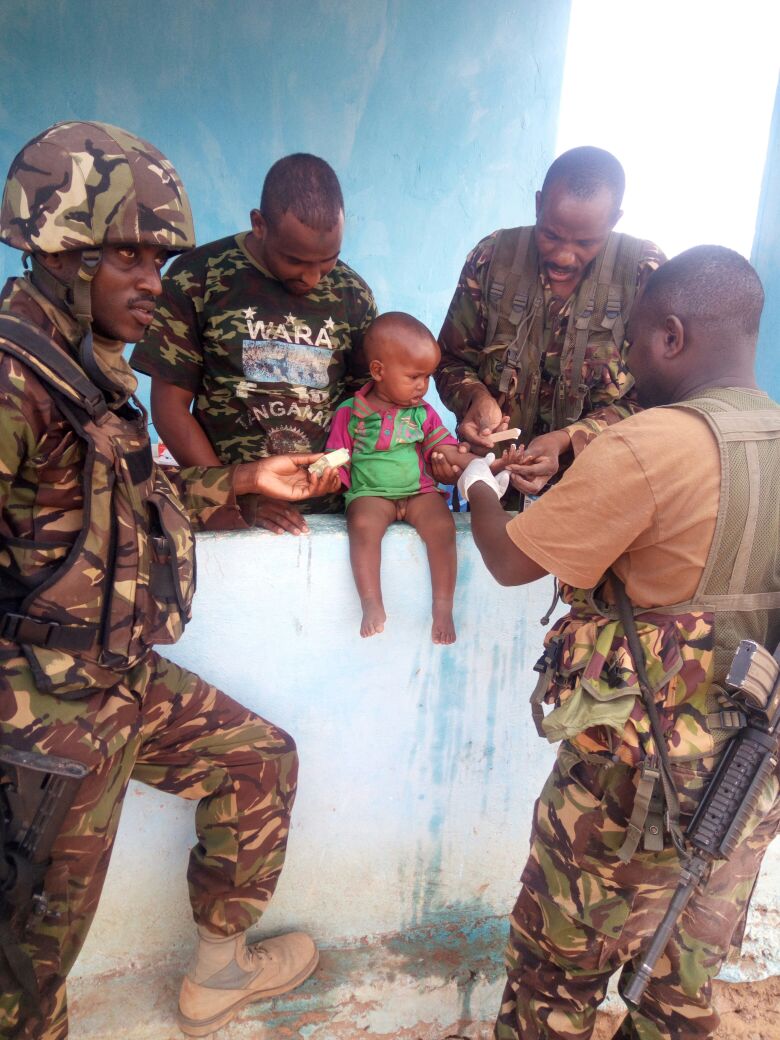 kdfinfo's tweet photo. #KDF #PeaceEnforcers under @amisomsomalia in Abdalle Birole conducted a free medical camp where over 80 residents were attended to. The residents used to seek treatment 40 kilometres away in Kismayu. #HumanitarianAssistance #CivilMilitaryCooperation #PeaceEnforcement #ThisIsKDF https://t.co/9FuLPh0oDc