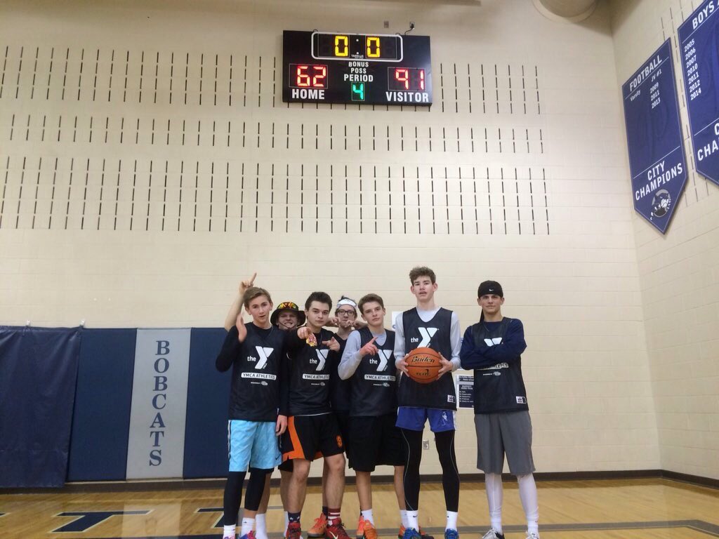 omaha_tropics's tweet photo. 🚨Game Day🚨
⏰Prime time slot of 5 pm
@ Millard North Middle

The squad is getting back together @isaaclawrence0 is finally coming back home to the Tropics today in his season debut!! 
#TB to the last time the squad was together https://t.co/Y3DKKBKrDs