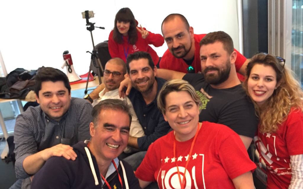 FernandoXierra's tweet photo. Un evento para chuparse los dedos!!! #SWSevilla turismo y gastronomía. https://t.co/wbvPTVfcUk