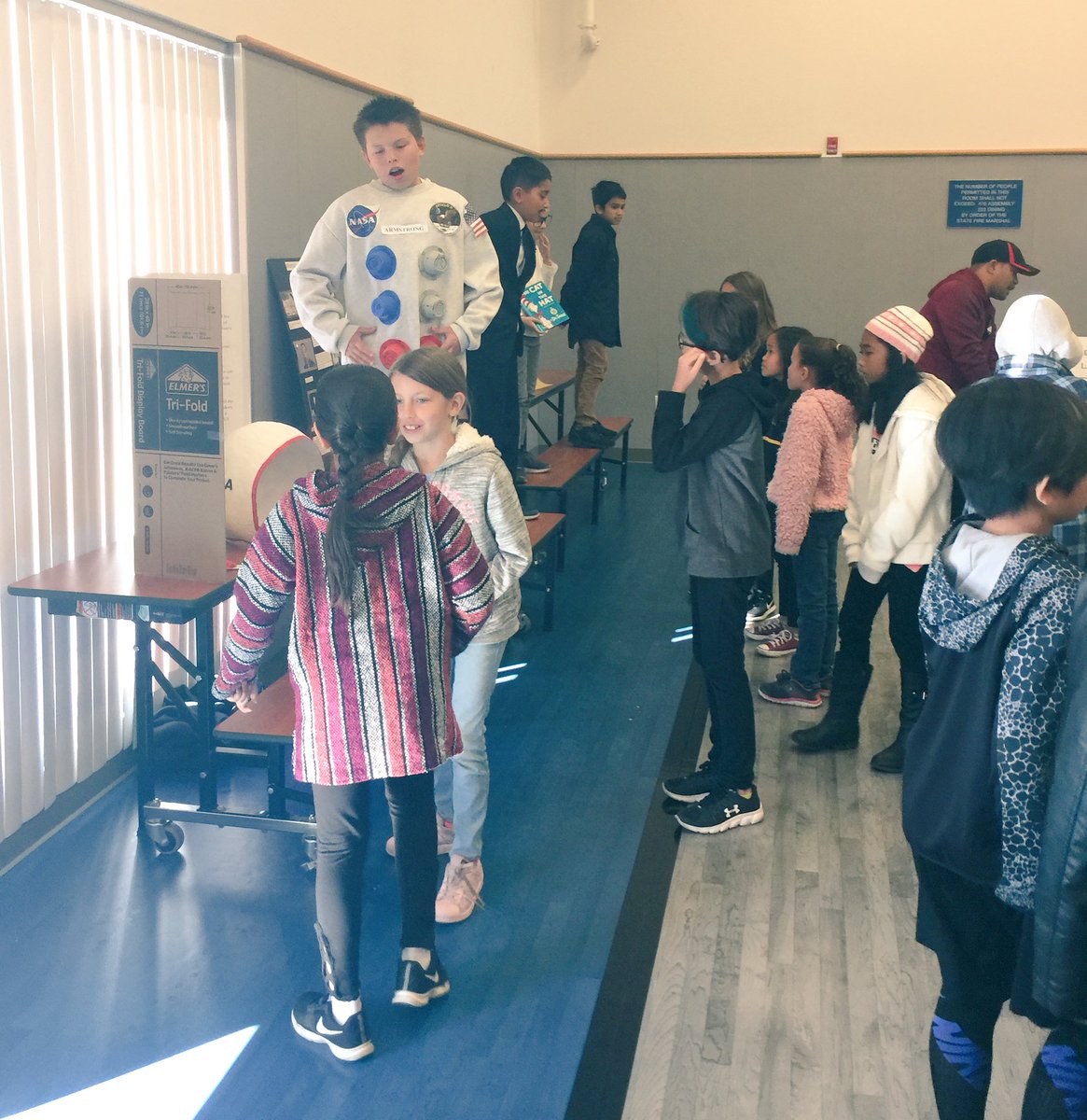 jwilliams5th's tweet photo. Fiddyment 5th Grade Living Wax Museum @rcsdfiddyment https://t.co/MKU8g6t2Fa