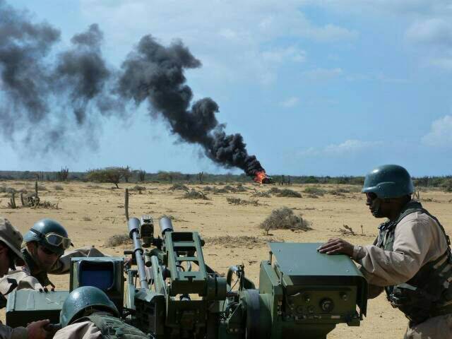 Milicia_REDIOcc's tweet photo. Mostrando la destreza de nuestra @MiliciaFANB en el Manejo de Armas  Colectivas de #FANB Ejercicio Acción Defensiva Multidimensional Integral Independencia 2018 #VictoriaMultidimensional https://t.co/PZkXjPNis4