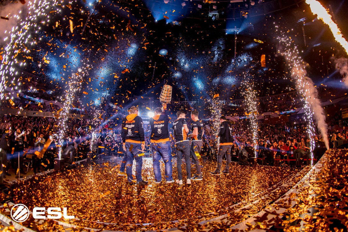 ESL Dota2 tweet media