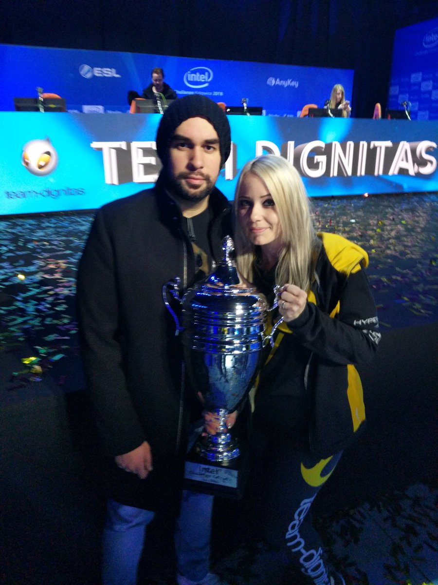 EMUHLEET's tweet photo. What an incredible feeling. All those days of little sleep becuz of my nursing job + practice same day really paid off! 

Proud of my team. We are the champions! Could not have done it w/out @XP3cs by our side, @sapphiReGG and my team!♡  @TeamDignitas #TrustTheProcess https://t.co/LQQhSMe8Yh