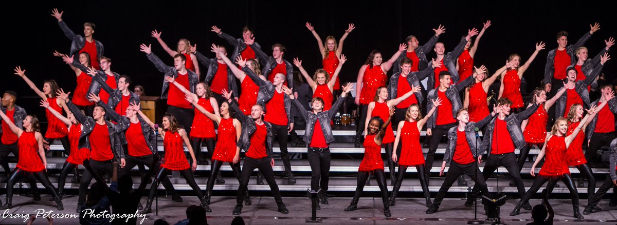 cspeters68's tweet photo. Urbandale, Onalaska, Washington, and Jefferson Show Choir Pics from Raise the Roof Show Choir Event.  @KennedyRTR  @showchoirdotcom @UrbShowChoir @Happiness17_18

https://t.co/Ktt8mDXrj6 https://t.co/dKcVa6EJ6t