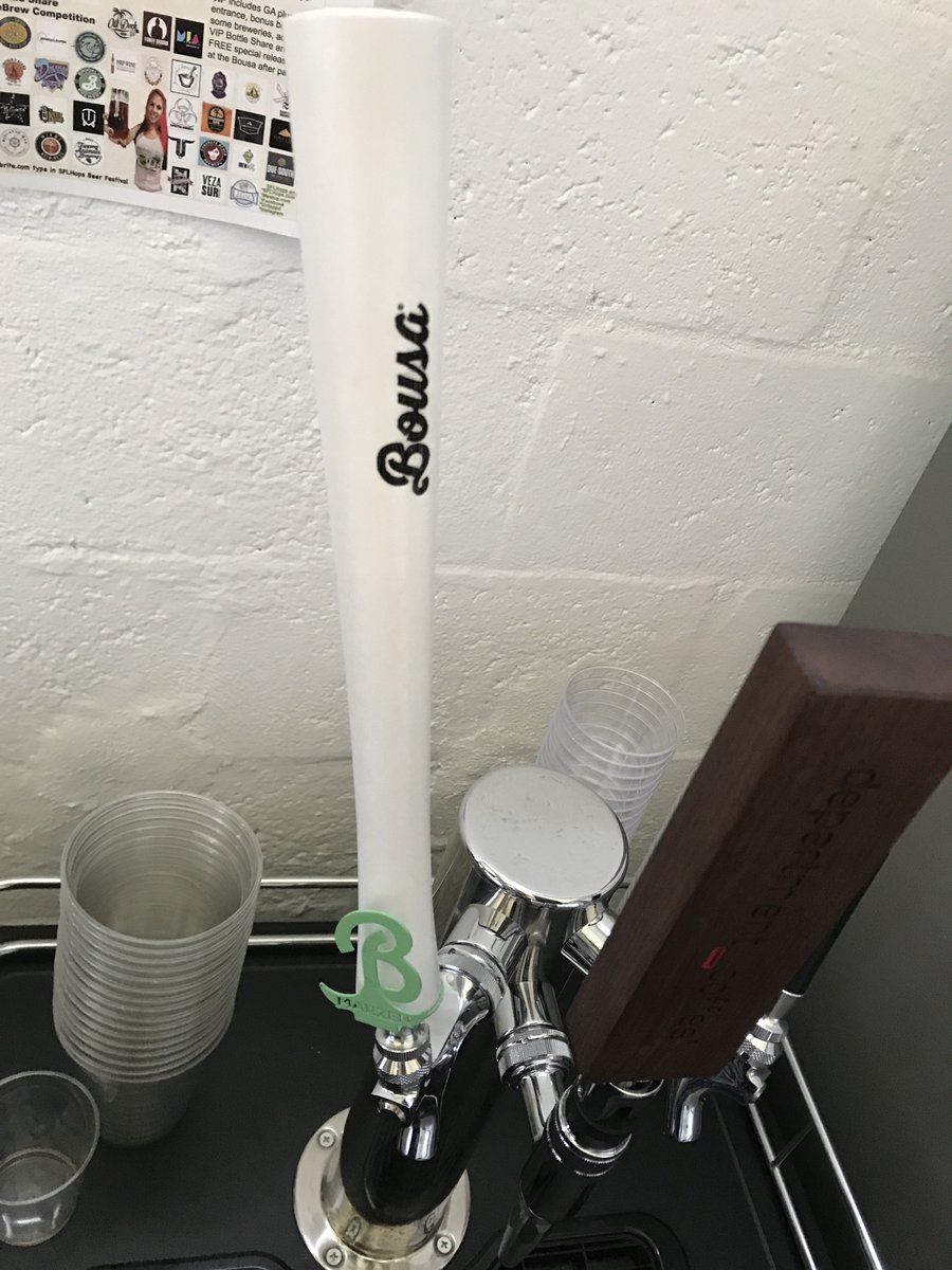 threesixtyspace's tweet photo. We're excited to be offering #FreeBeer to 360 members! Join us for happy hour in partnership with local brewersBousa Brewing Company 

#Happyhour #CoworkingMiami #Miamibrewers #Coworking #Cofun #360spaces #threesixtyspaces https://t.co/PIoHl2PnoY