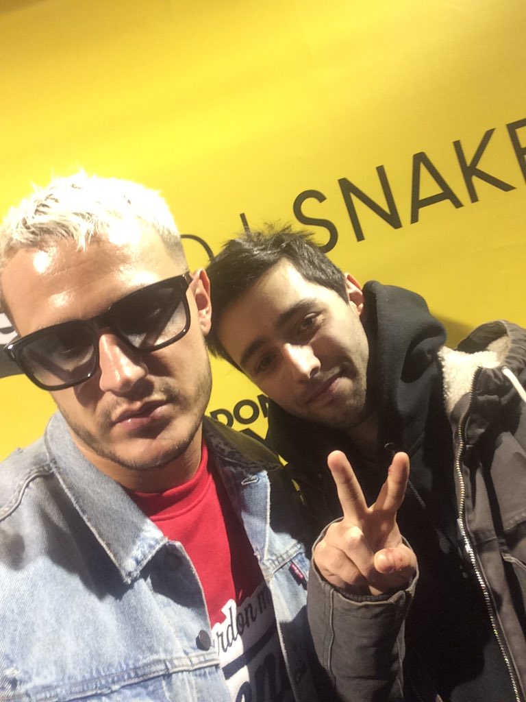PMF_all_access's tweet image. Week end terrible, concert terrible, rencontre terrible, c'était la guerre, j'veux y retourner !🔥🇫🇷 Merci pour tout @djsnake @iamjuliehassid @PointPointParis @Malaamusic @Accorhotels @miko_goncalves @Alexy_Montuelle