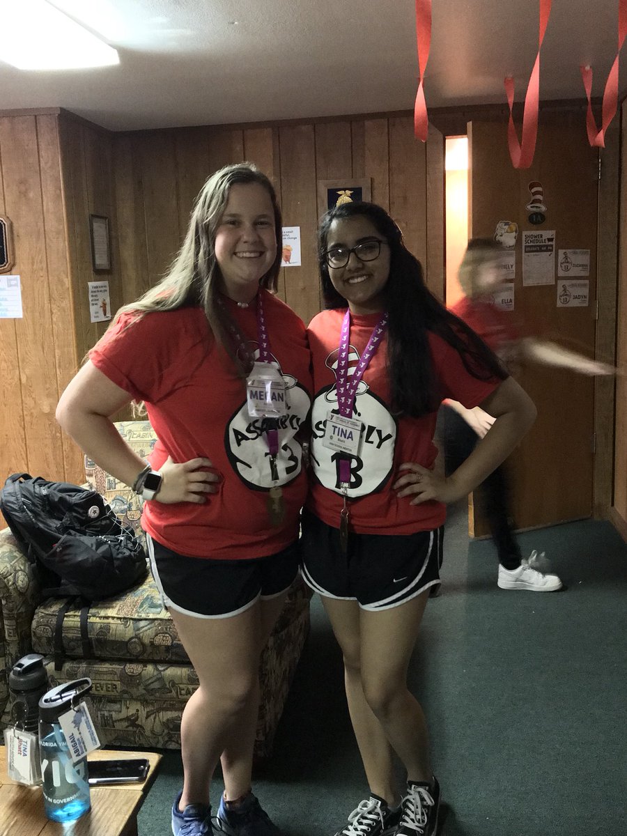 CountrysideYig's tweet photo. Here are some pictures from Megan and Tina serving as high school mentors at #JYIG13 ! They had a blast and recommend applying to be a mentor next year!! https://t.co/JvaENSGNRh
