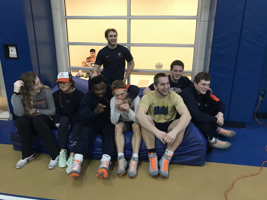 CavalierWRSTL's tweet photo. Looking to the future Cavalier fans have a lot to be excited about. Here are our final placing from the National Collegiate Open:

133 Sam Book 5th
141 Brian Courtney 1st
149 Jake Keating 4th
184 Michael Battista 4th
285 Quinton Miller 2nd

#CompeteInSuchAWay https://t.co/KoYvUqSkFy