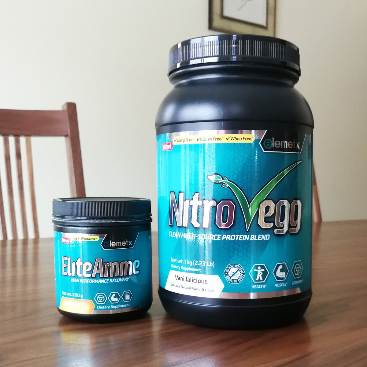 elemetx's tweet photo. Perfect muscle building stack! The most common mistake is the what timing to consume these 2 products - if you have read our blog article https://t.co/b6LbT2bbpX you would already know the secret!
#new #🔥 #💪 #elemetx #Highoctanefuel #Nitrovegg #Aminos #protein #muscle https://t.co/cLbVK5YsXX