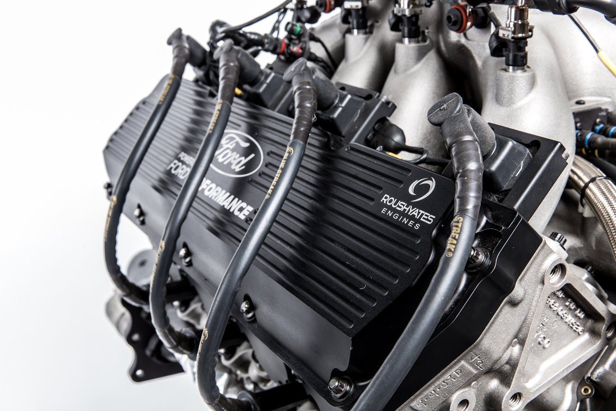 Yates_Doug's tweet image. A @roushyates  win means you win! RT and follow for a chance to take home the valve cover from @KevinHarvick 's Folds of Honor QuikTrip 500 winning FR9 engine! @NASCAR  @FordPerformance  #FoHQT500