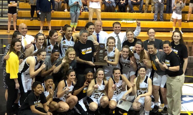 GoPetrelsWBB's tweet photo. MISSION ACCOMPLISHED! #TogetherWeFly #CHAMPS https://t.co/4pOZVLyU7d