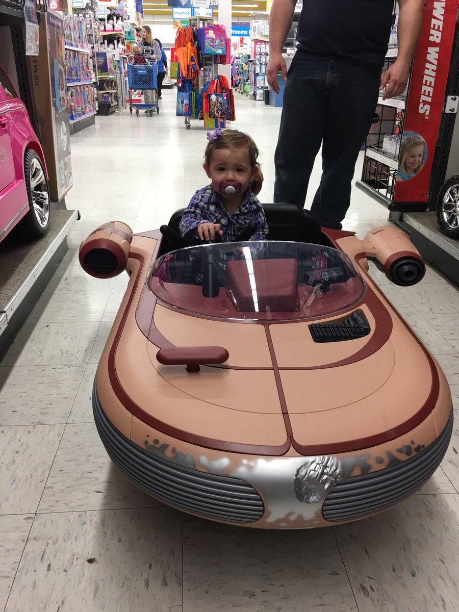 TravisPrebble's tweet photo. The hard part about being a geek uncle is getting sent a photo of my niece like this and not instantly texting back "Buy it. I will reimburse you. But I get it when she outgrows it." #hittheaccelerator https://t.co/y5Pcfxps7I