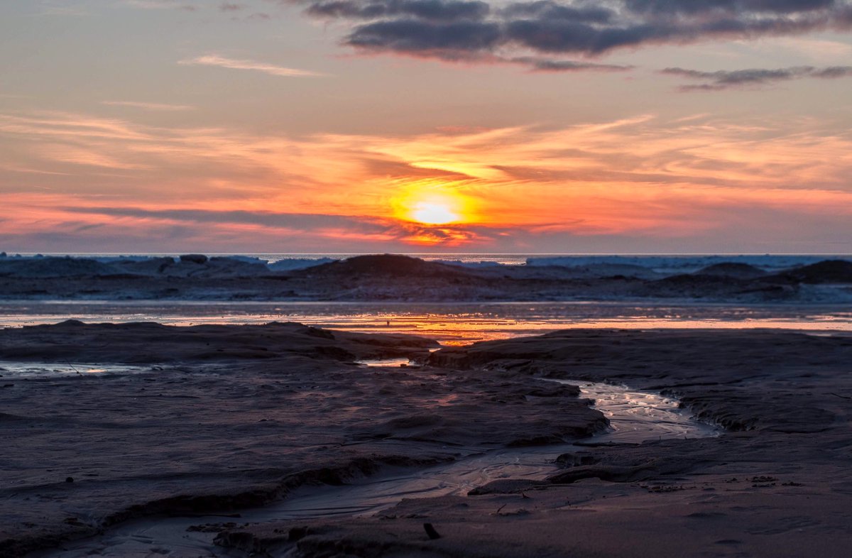 A late winter sunset in #northernny last night. #sunset #iloveny #scenicny #exploreny