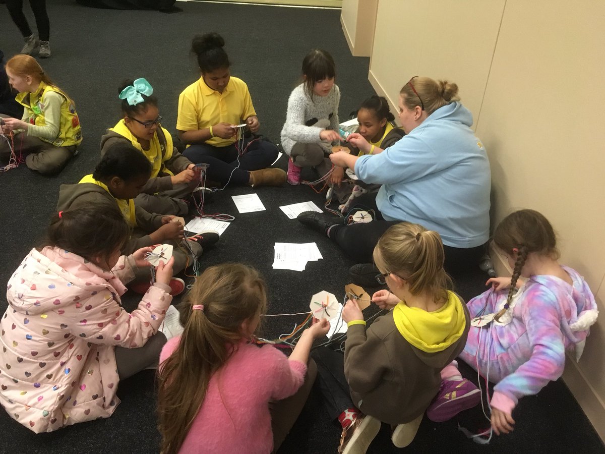5CroydonBrownie's tweet photo. 5th croydon &amp; 8th South Croydon &amp; 1st Bedfont Brownies #TheBigSleepover2018  #WTD2018 #LSWIMPACT2018 #ThisIsImpact @Girlguiding  @GuidingCroydon @Guiding_LaSER THANK YOU @girlguidingLSW https://t.co/NB8bFjyRfK
