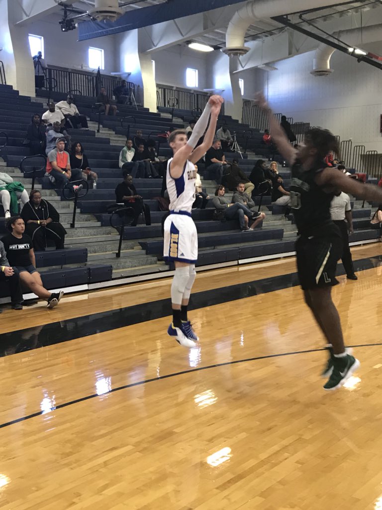 rmfmagazine's tweet photo. Recruiting News: (Juco)
2018 (G) 6β5 Jaryn McCann (Auburndale) was on an unofficial visit to @ASASilverStorm this past weekend.
#ASAMiamiHoops #JucoHoops https://t.co/HQpn4mi9vt