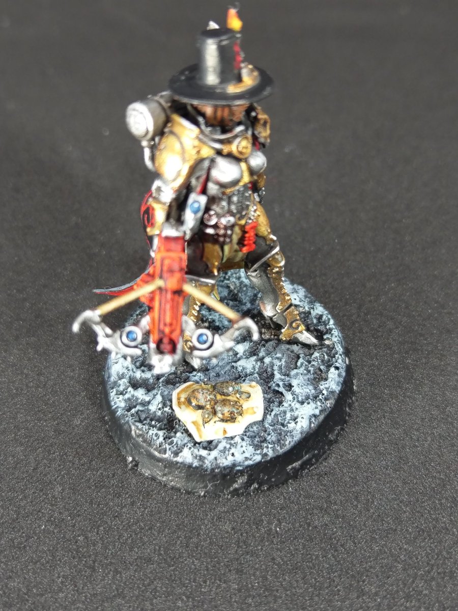 RedBellyRLG's tweet image. Wet weather weekend &amp;amp; no kids at home = Greyfax gets done.
#warhammer40k #greyfax #rlg40k