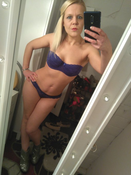 #SaucySunday 😉 Taking bookings now for March.  cameronamor@yahoo.co.uk https://t.co/exX9heqwnW<a href="/tag/saucysunday"class="tags">#SaucySunday</a>