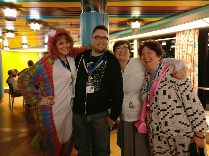 dragonhughdown's tweet photo. Back from the #JoCoCruise - saw a lot of posse doppelgangers - had food and chats with some great peeps - actually did some fun work - so yeah, great time! 

So long and thanks for the fish! https://t.co/wpQQlupadL