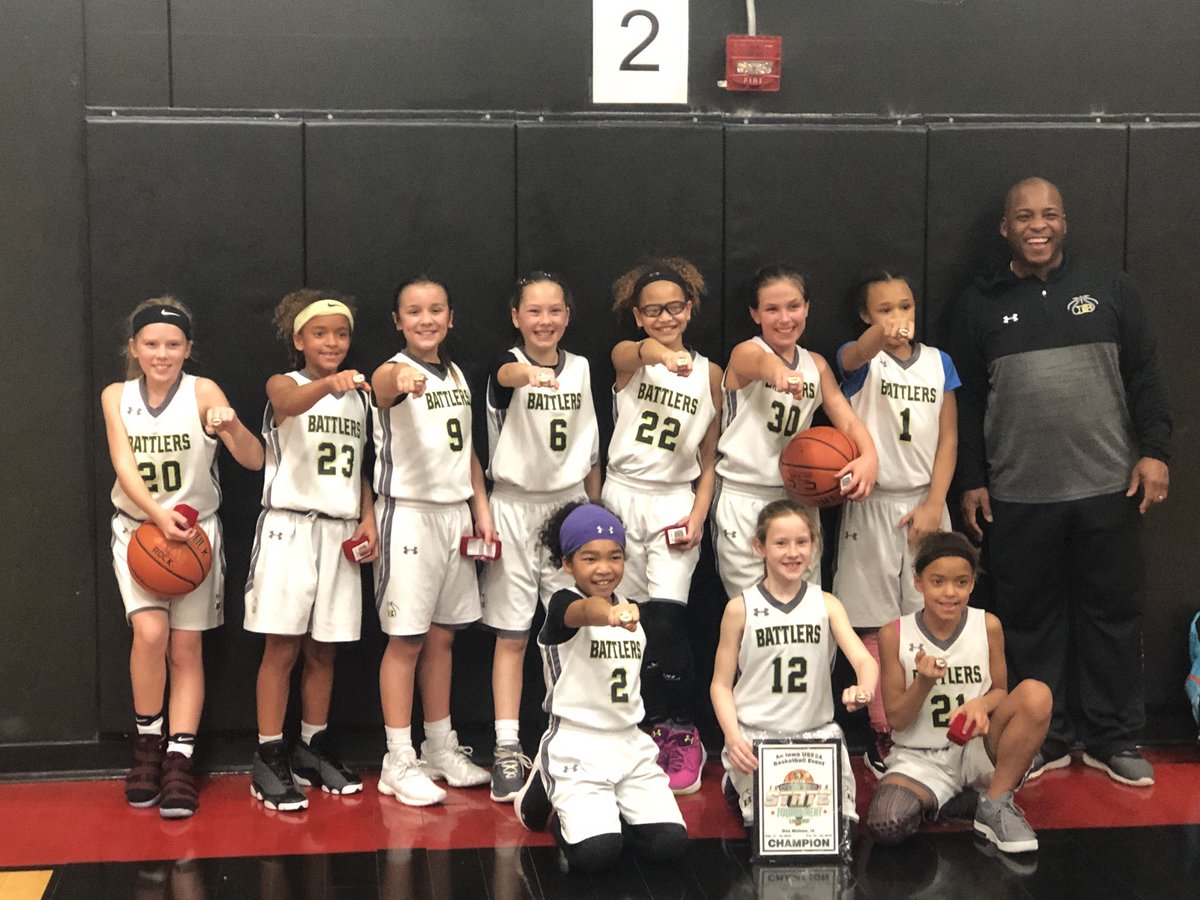 joshwiig's tweet photo. Great way to finish the season. The girls won the 2018 Boys State Tournament. https://t.co/c0kKURWBCf