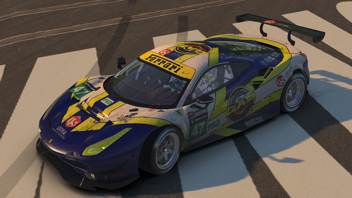 wenya82's tweet photo. Pues así queda el ferrari 488 GTE despues de la ultima carrera de la #Cherokiwinter en LeMans @GAS_Competicion @LogykalTeam https://t.co/CPVpb43uZ8