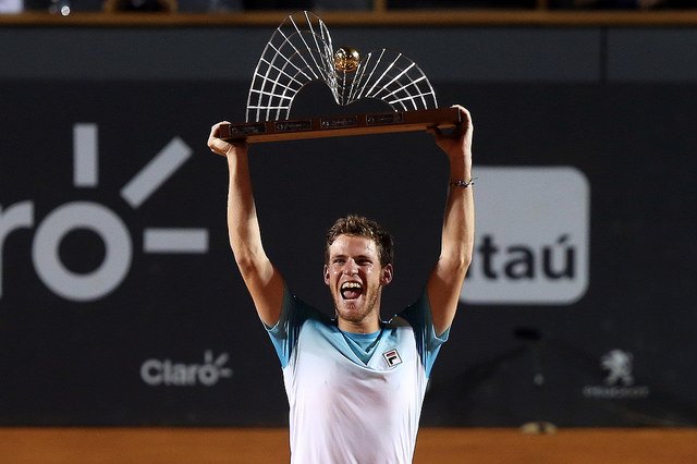 Tenis Universal tweet media