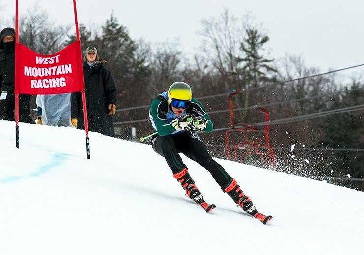Paul Rechberger earns individual title as <a href="/CastletonAlpine/">Castleton University Alpine Ski Team</a> men top the podium at the <a href="/USCSA/">USCSA</a> Eastern Regional Championship. #WeAreCastleton

Full story: bit.ly/2GKtlbo